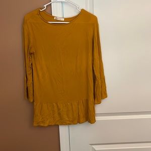 Mustard top